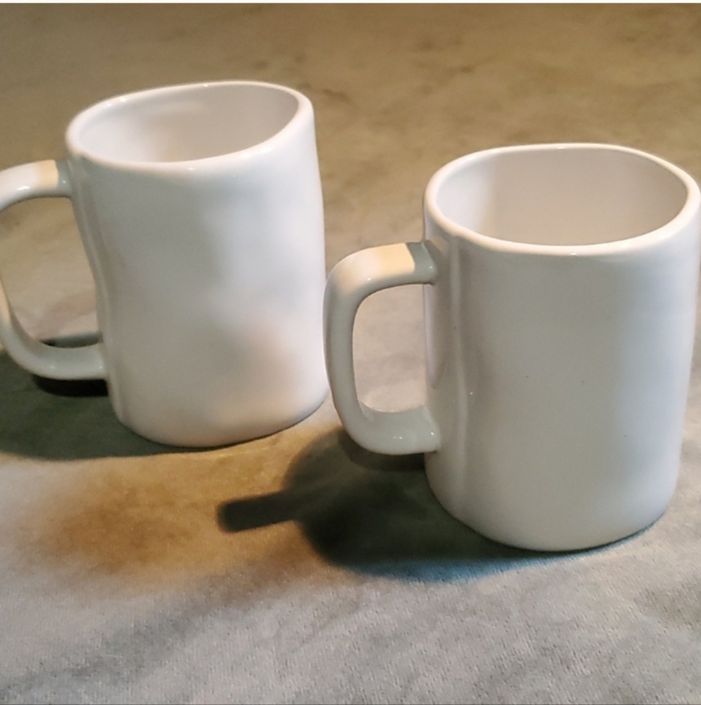 Set of 2 Rae Dunn mugs - Picture 2 of 5